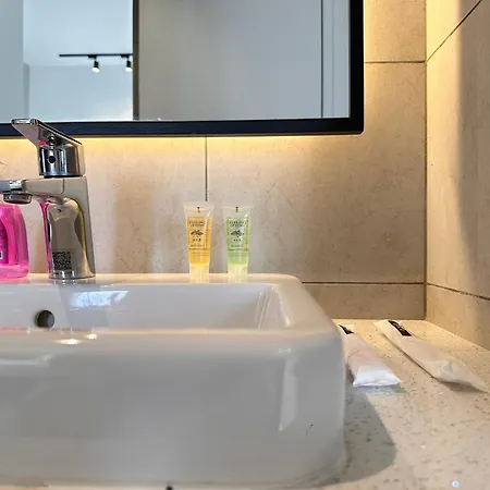 Axon Suites Bukit Bintang Pavilion & Trx Kuala Lumpur Luaran gambar